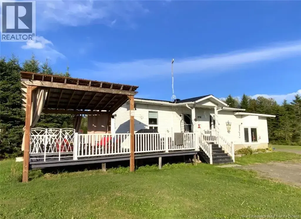1792 Montagne-de-la-croix Road, Sainte-Anne-De-Madawaska