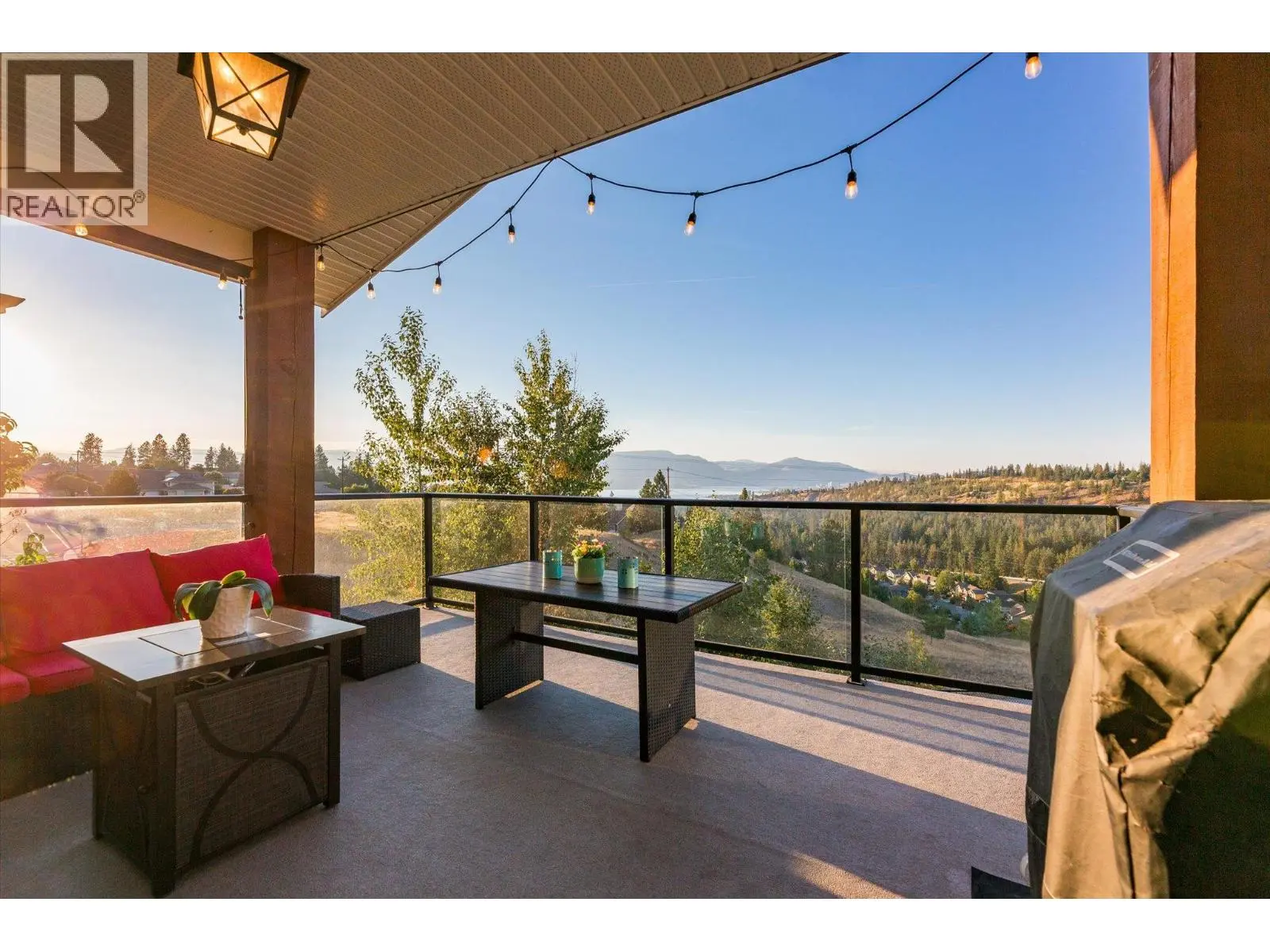 1160 Goldfinch Place. Kelowna, British Columbia