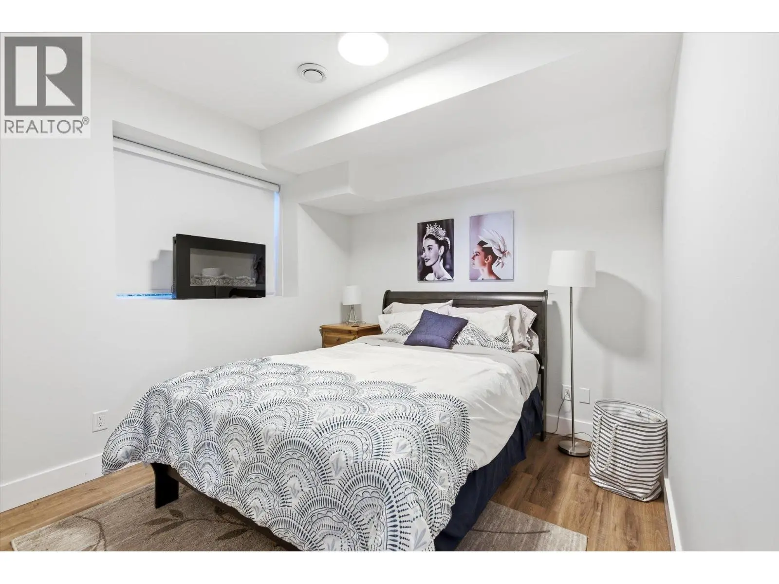 1160 Goldfinch Place. Kelowna, British Columbia