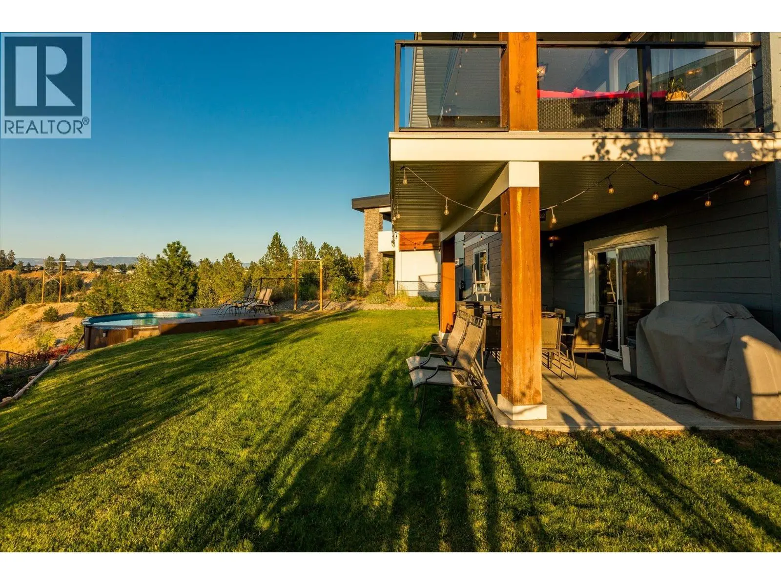 1160 Goldfinch Place. Kelowna, British Columbia