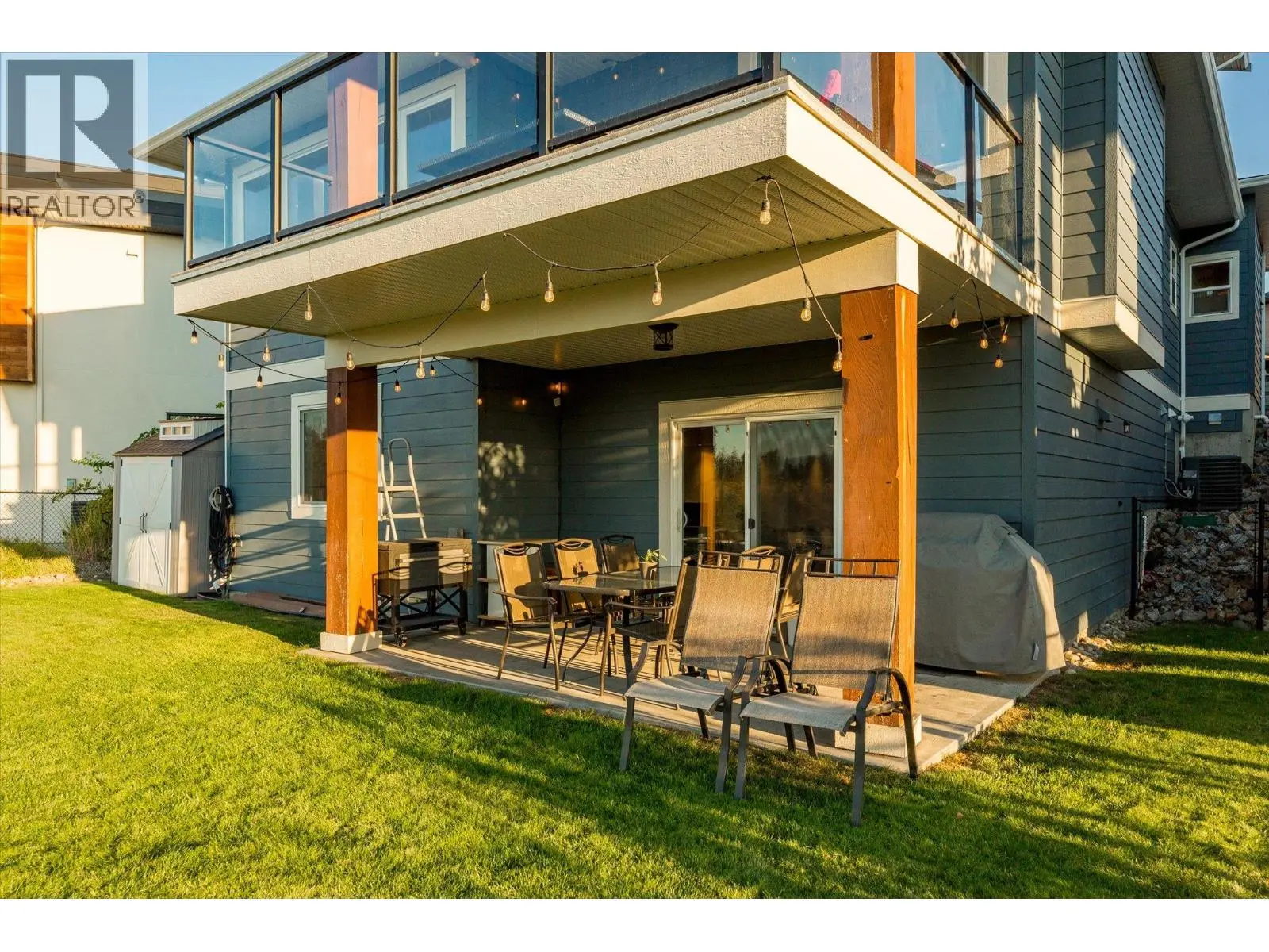 1160 Goldfinch Place. Kelowna, British Columbia
