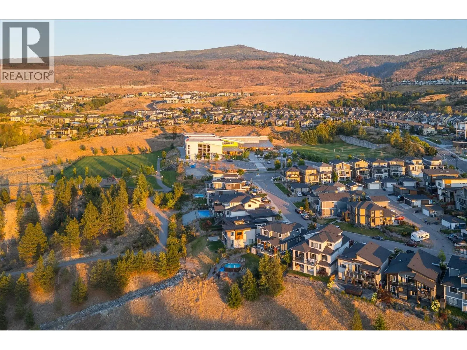 1160 Goldfinch Place. Kelowna, British Columbia
