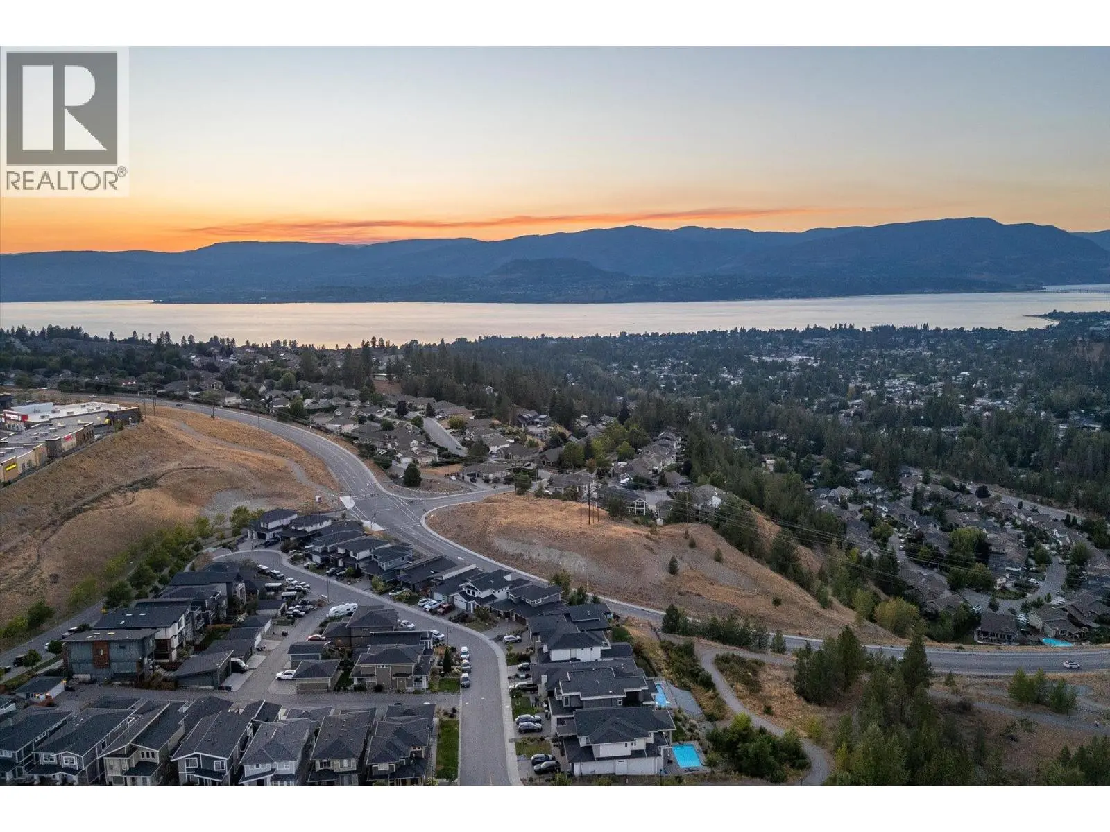 1160 Goldfinch Place. Kelowna, British Columbia