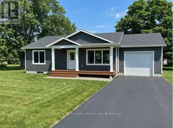 487 Hill Street E, Centre Wellington (Fergus)