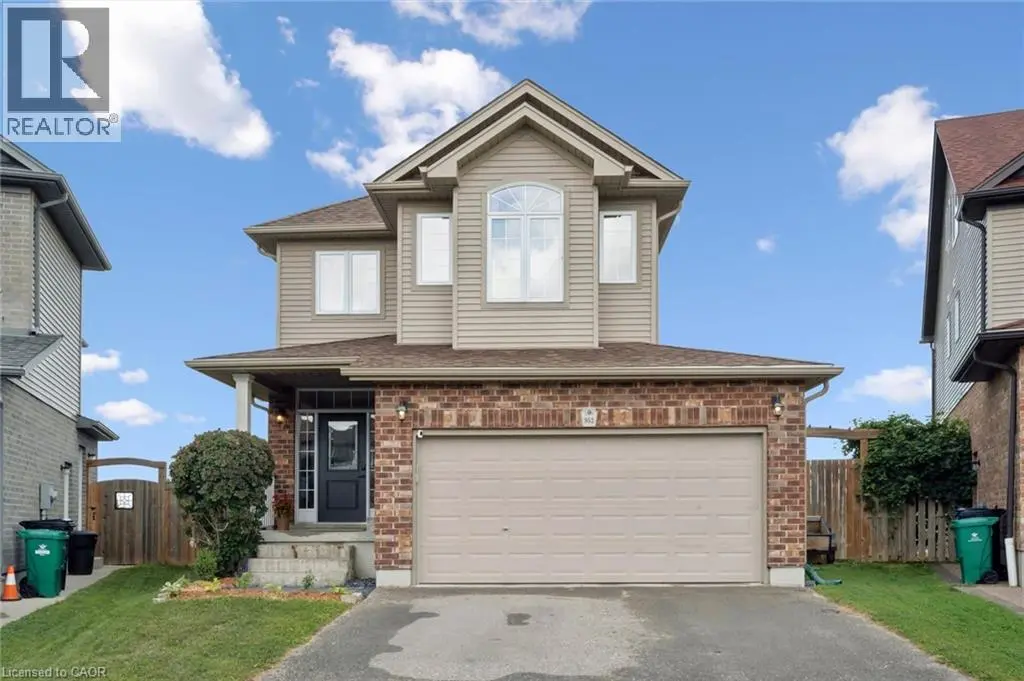 952 Eden Oak Court, Kitchener