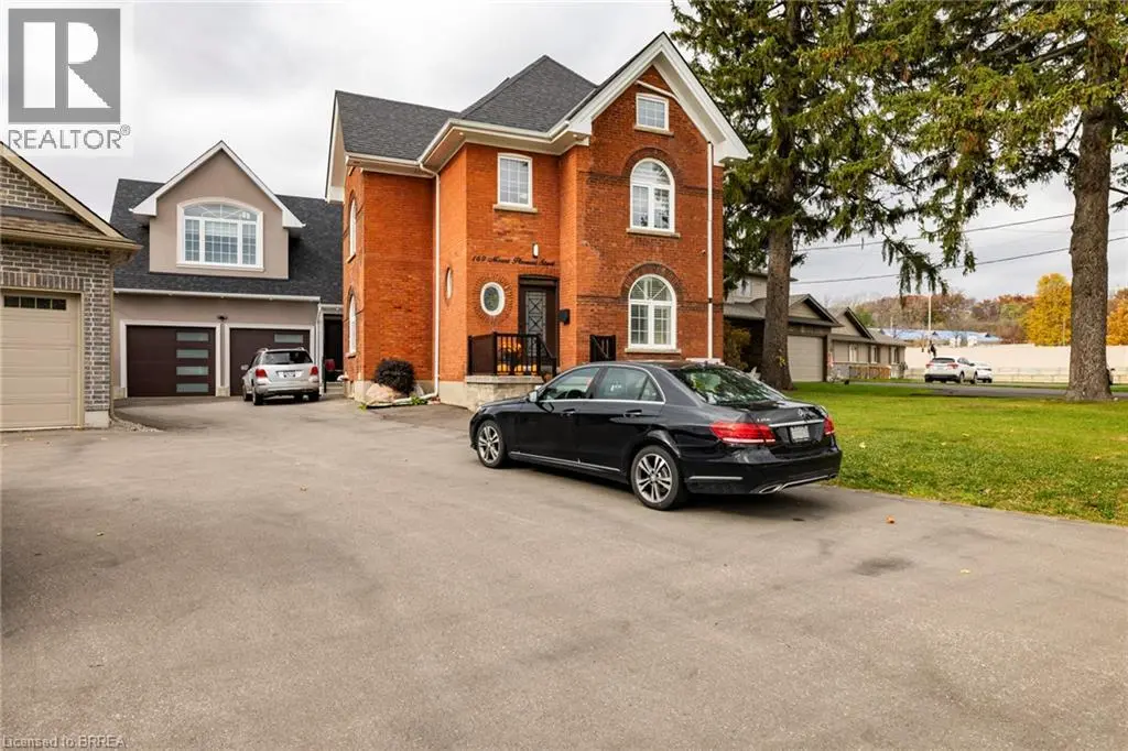 169 Mount Pleasant Street, Brantford