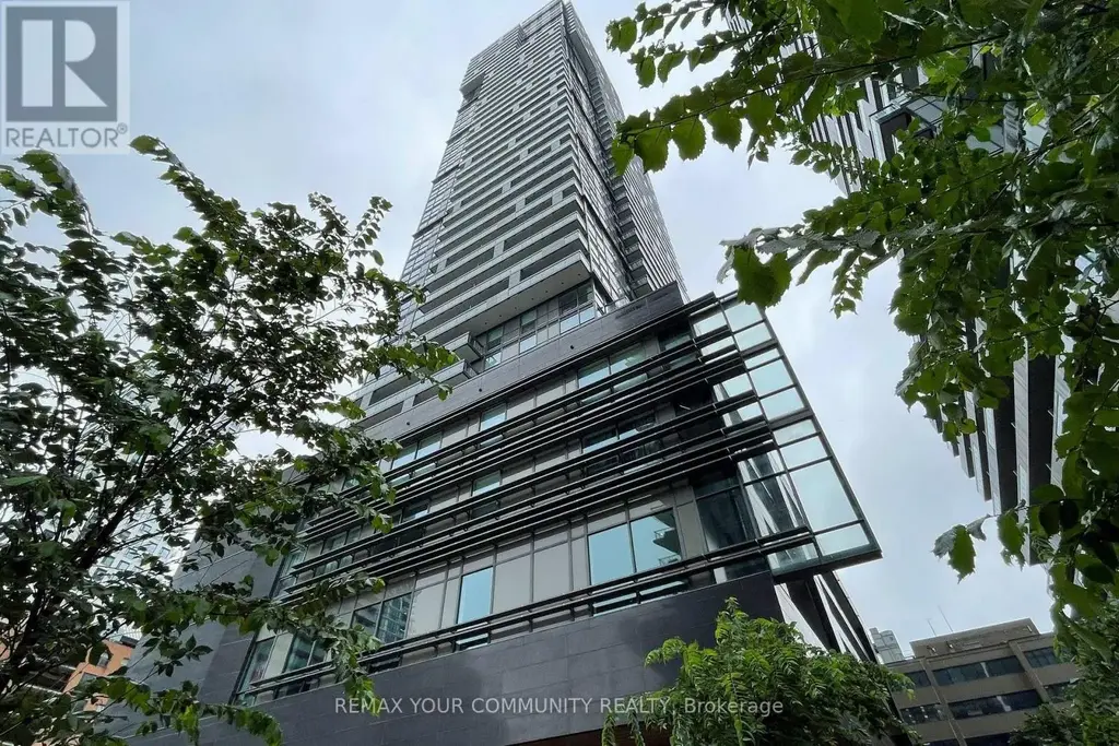 1001 - 39 Roehampton Avenue, Toronto (Mount Pleasant West)