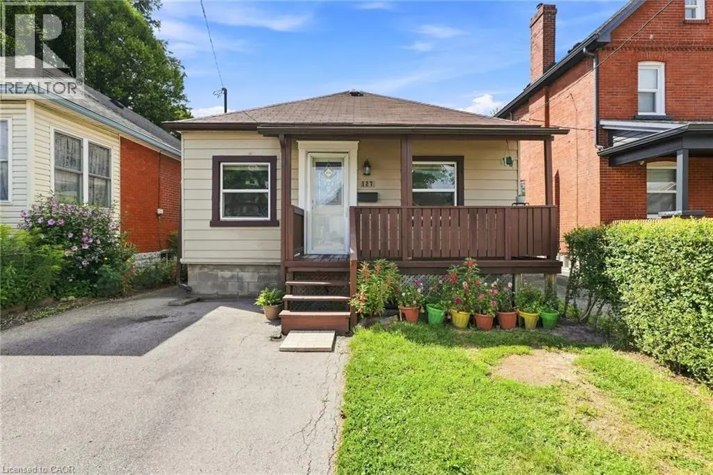 127 Park Row N, Hamilton