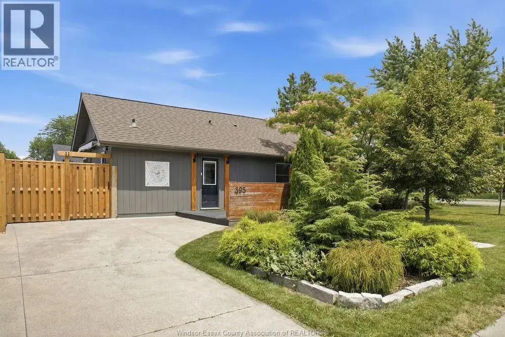 395 Brighton Road, Tecumseh
