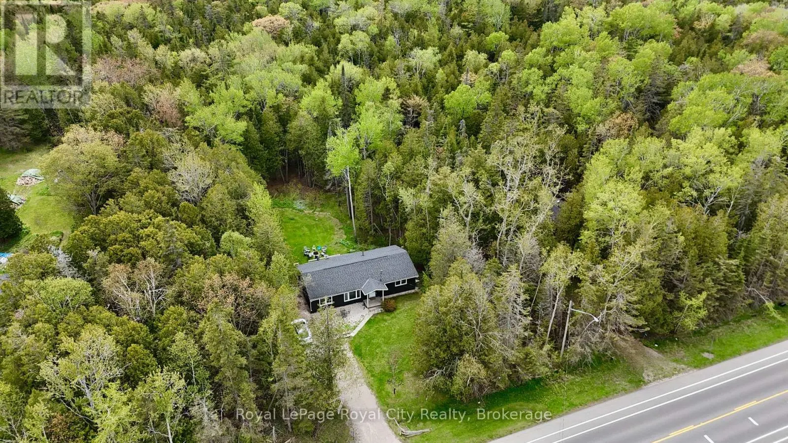 7221 6 Highway, Northern Bruce Peninsula