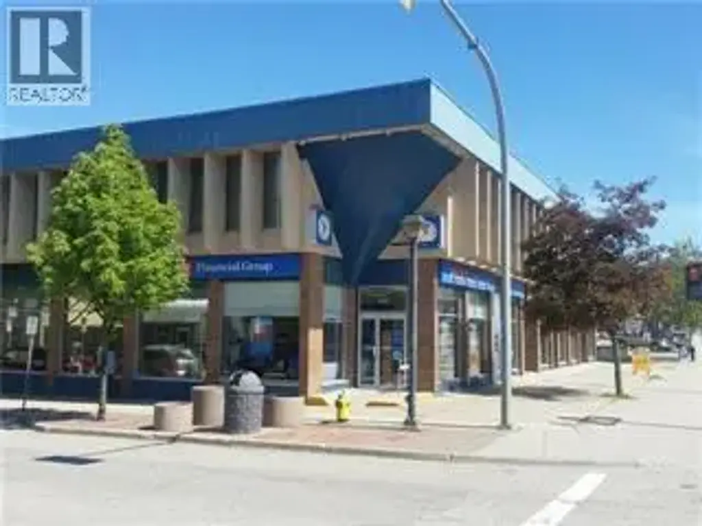 231 Trans Canada Highway Unit# 207, Salmon Arm