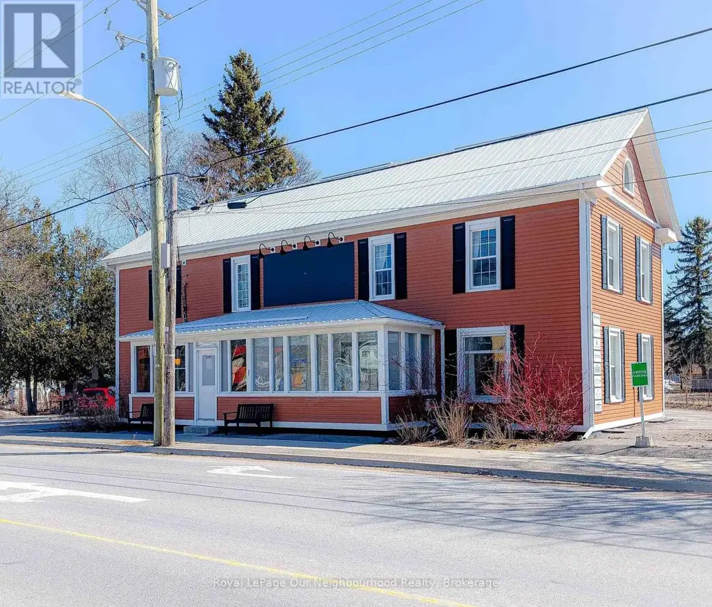 E - 1 Lake Street, Prince Edward County (Picton Ward)