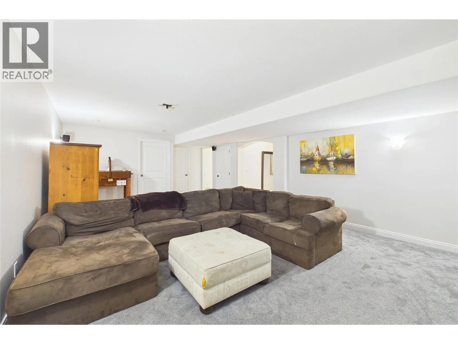 307 Mccarren Avenue. Kelowna, British Columbia