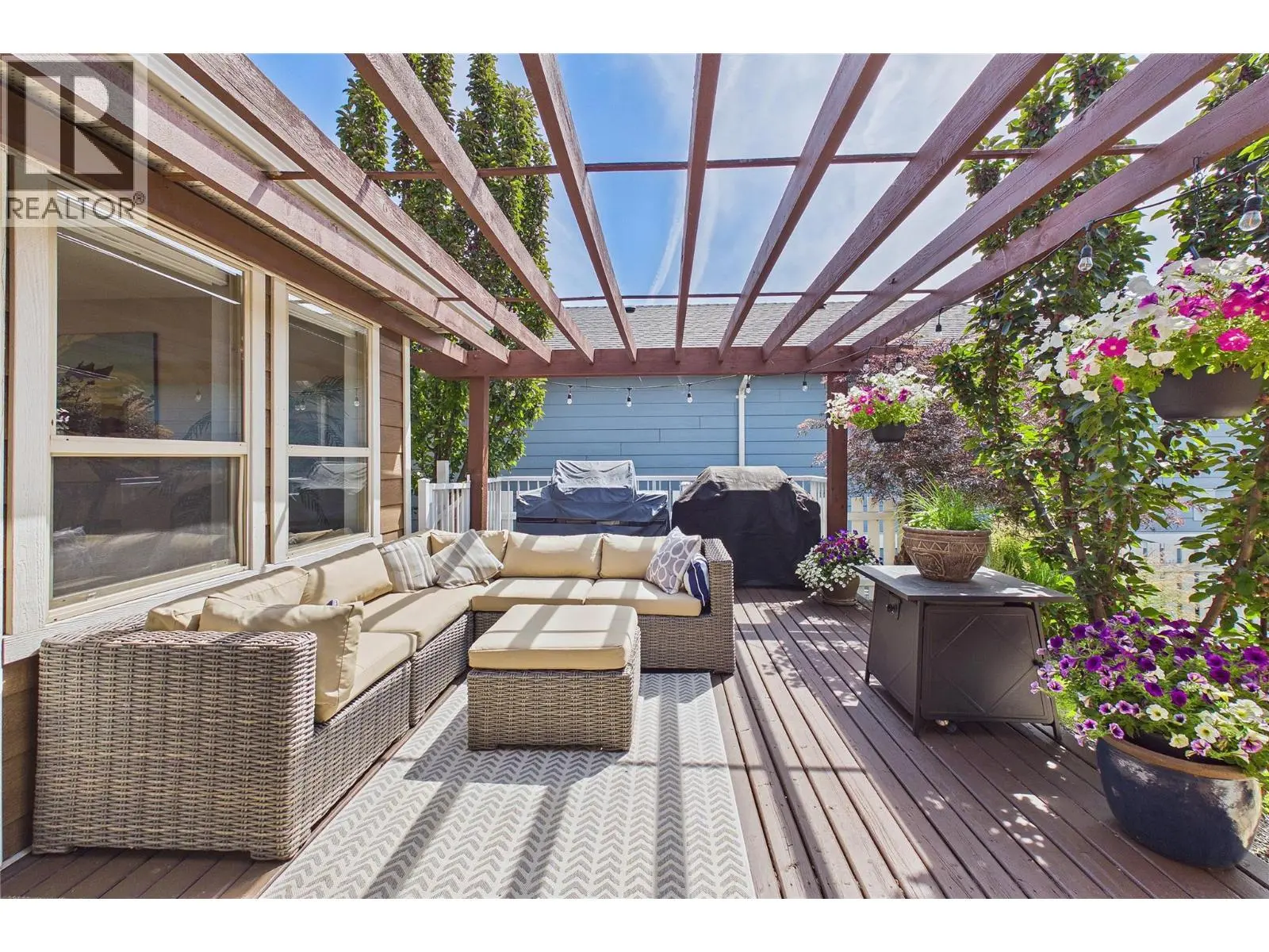 307 Mccarren Avenue. Kelowna, British Columbia