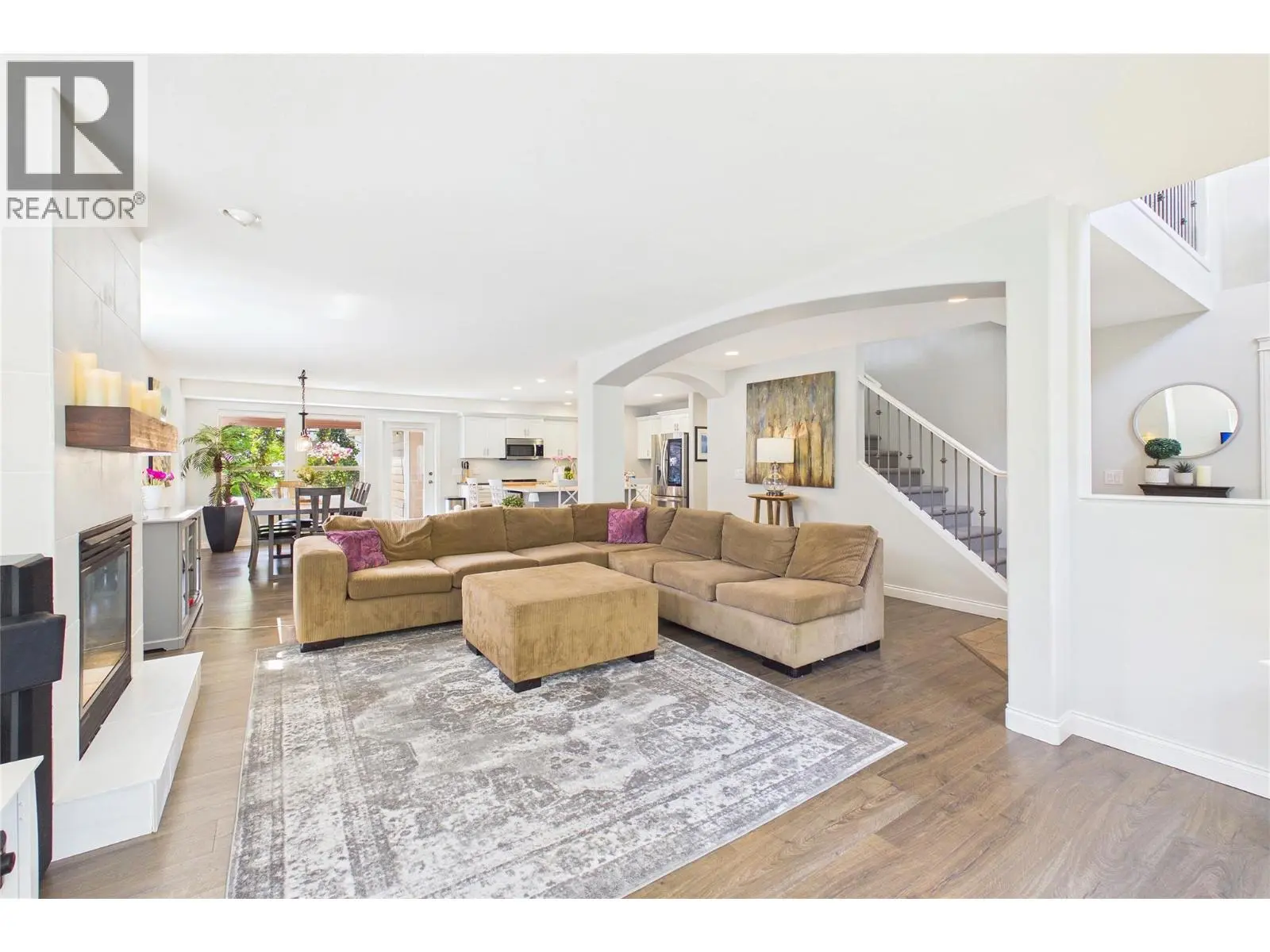 307 Mccarren Avenue. Kelowna, British Columbia