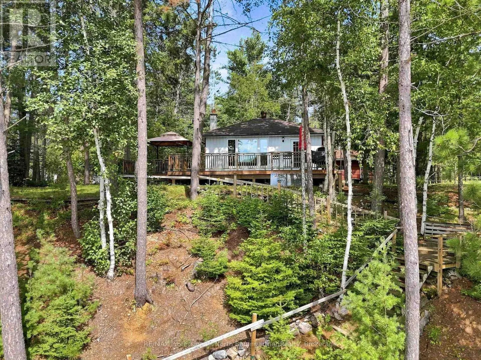 1110 Edward Sanderson Road, Highlands East (Monmouth)