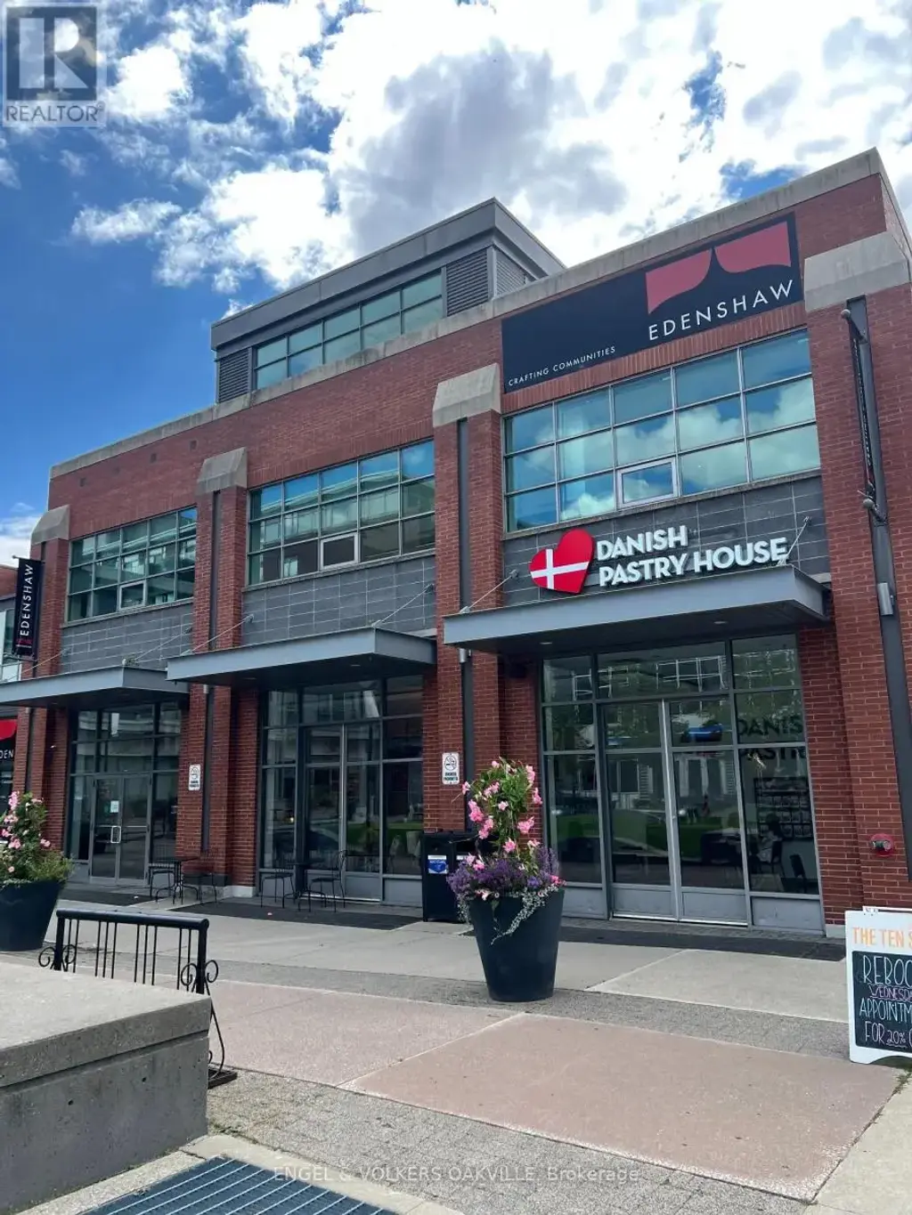 Unit F - 129 Lakeshore Road E, Mississauga (Port Credit)