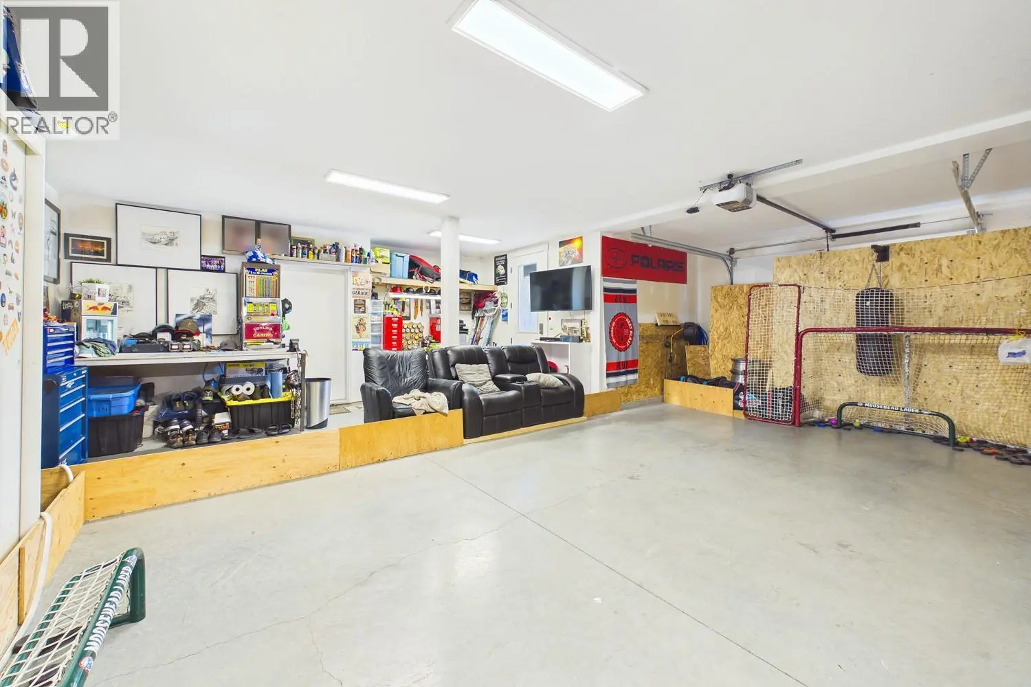 439 Redtail Court. Kelowna, British Columbia