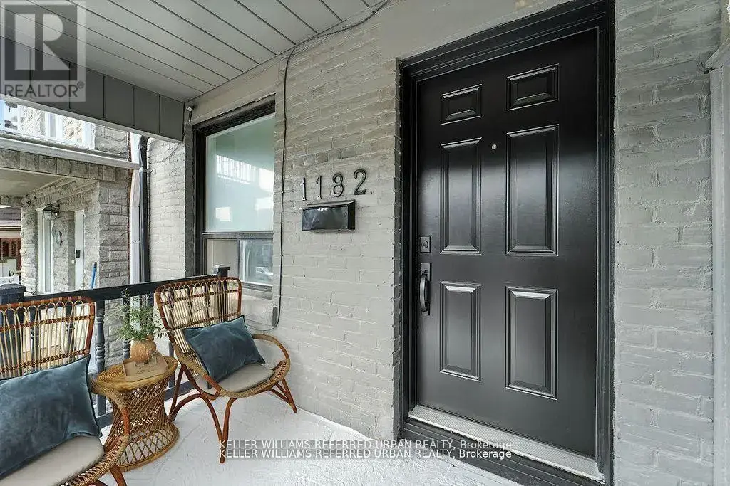 Upper - 1182 Ossington Avenue, Toronto (Wychwood)