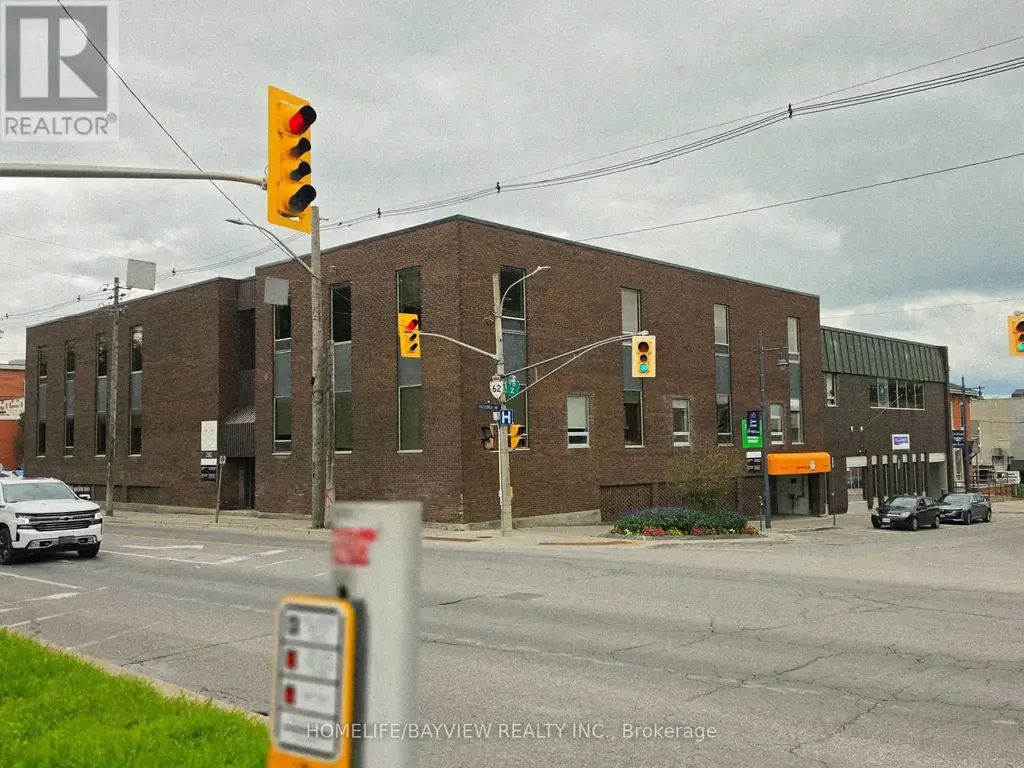 202 - 15 Victoria Avenue, Belleville (Belleville Ward)