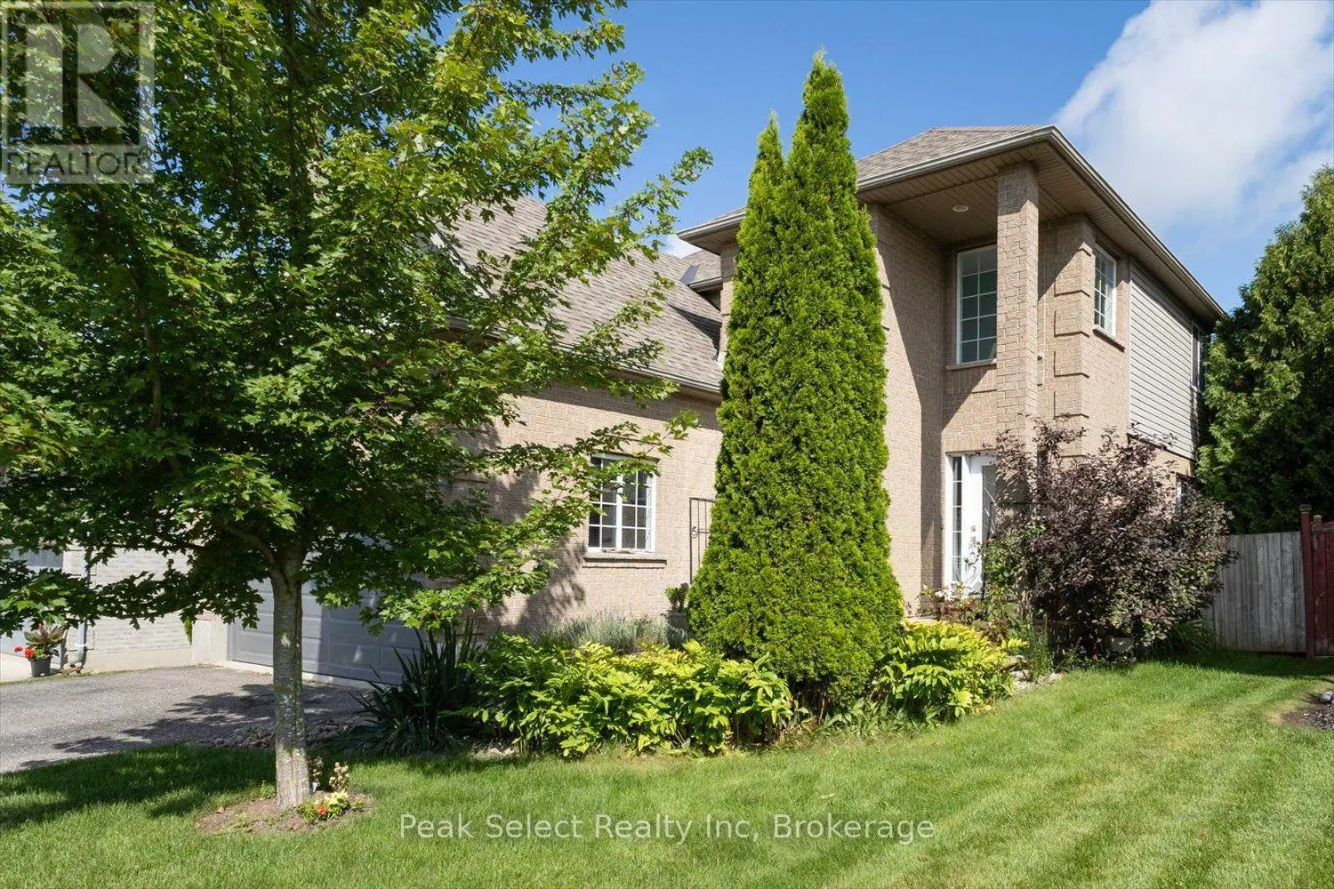 180 Ridgewood Crescent, St. Marys