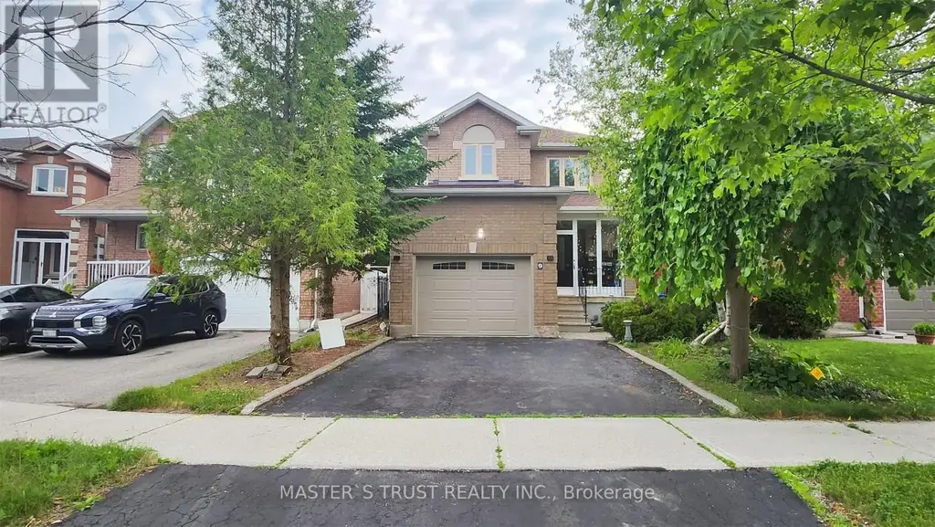 9 Springer Drive, Richmond Hill (Westbrook)