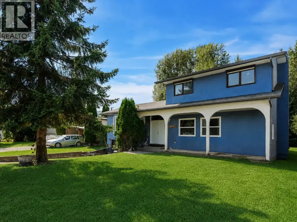 1641 11th Avenue, Fernie