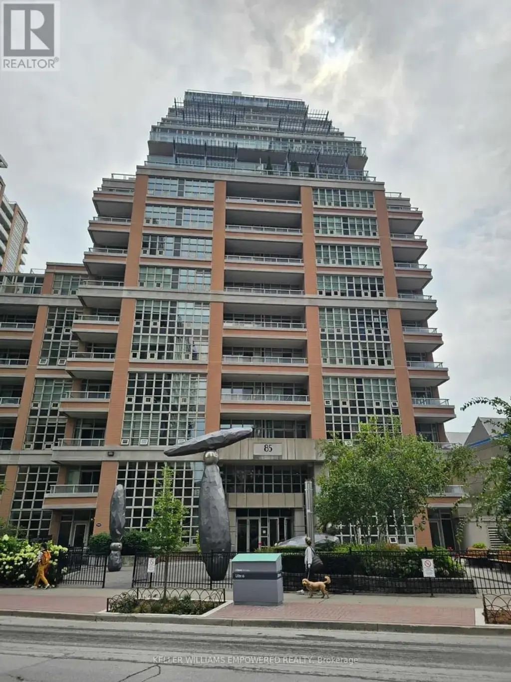 2008 - 85 East Liberty Street Ne, Toronto (Niagara)