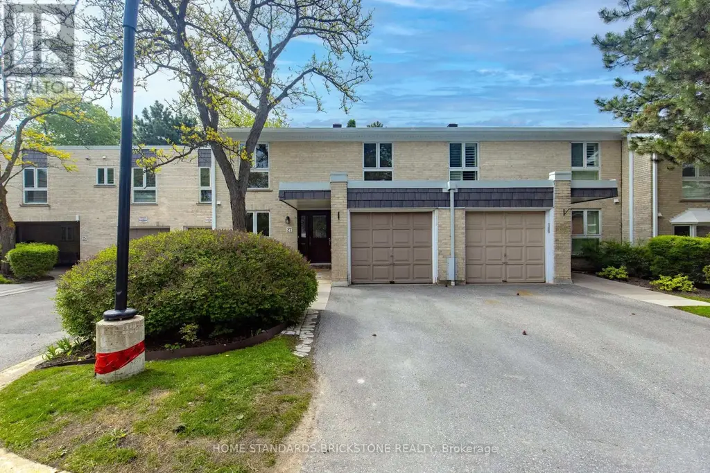 50 - 27 Proudbank Millway, Toronto (St. Andrew-Windfields)