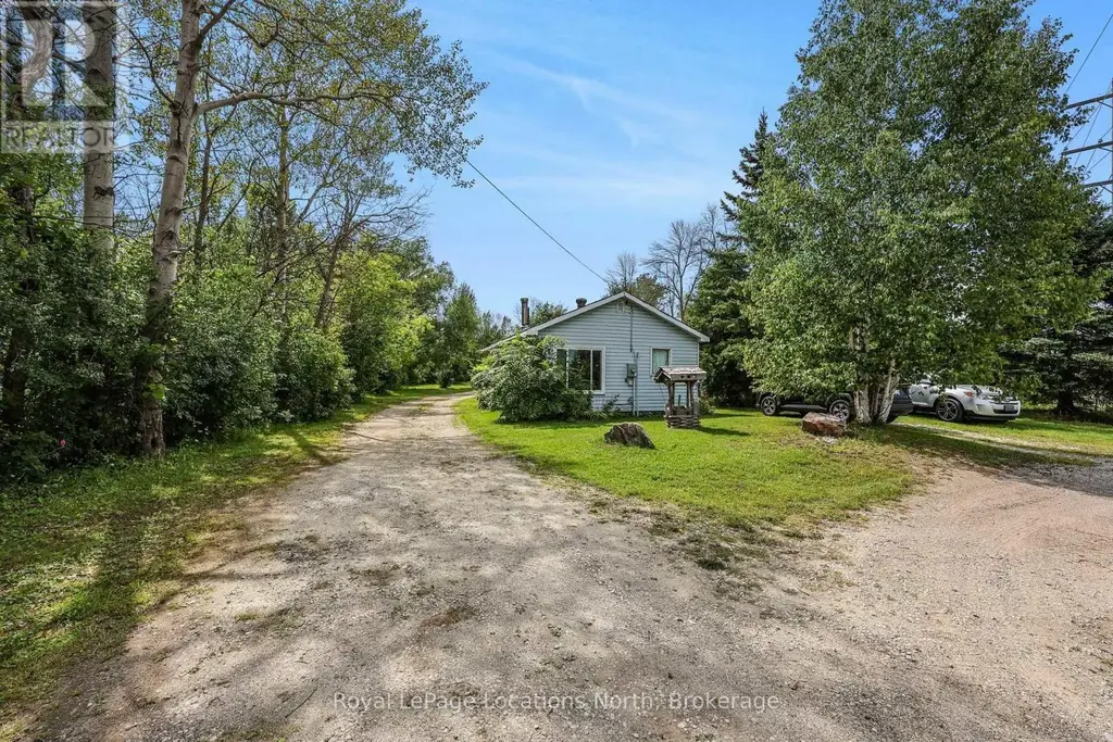 9031 Beachwood Road, Wasaga Beach