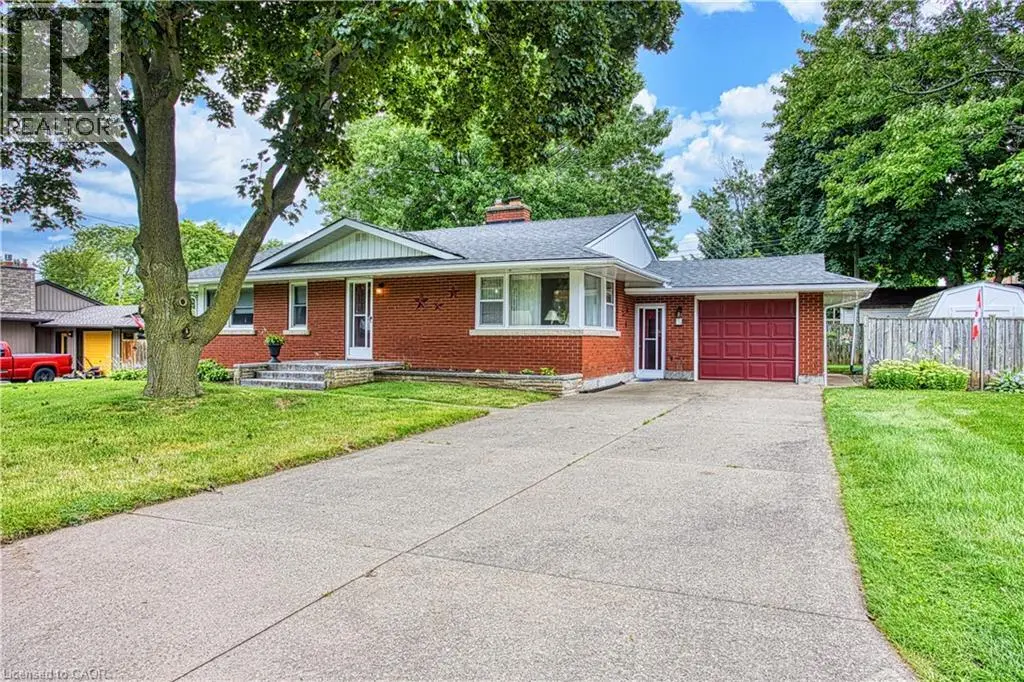 6 Cherrywood Avenue, Grimsby