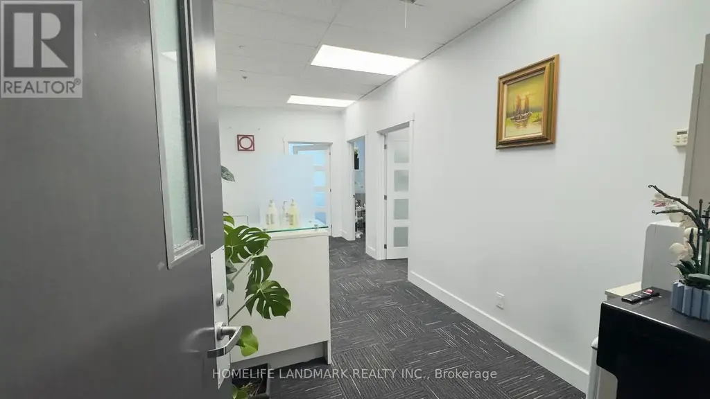 811 - 3601 Highway 7 E, Markham (Unionville)