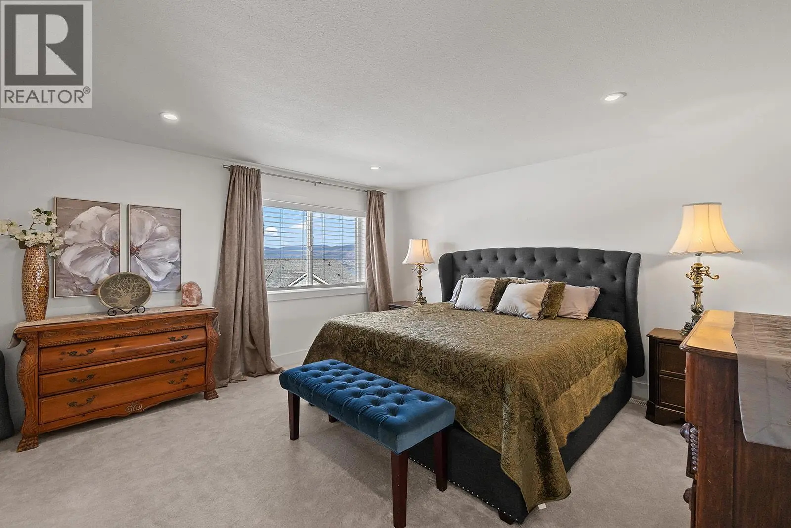 606 South Crest Drive. Kelowna, British Columbia
