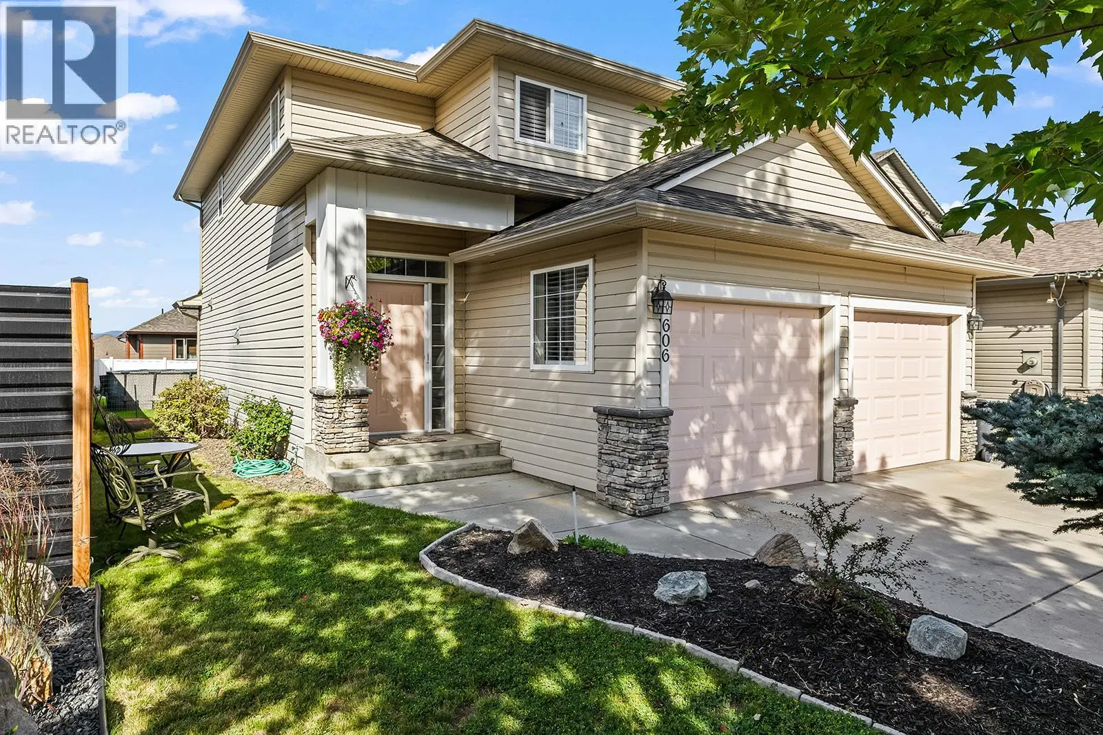 606 South Crest Drive. Kelowna, British Columbia