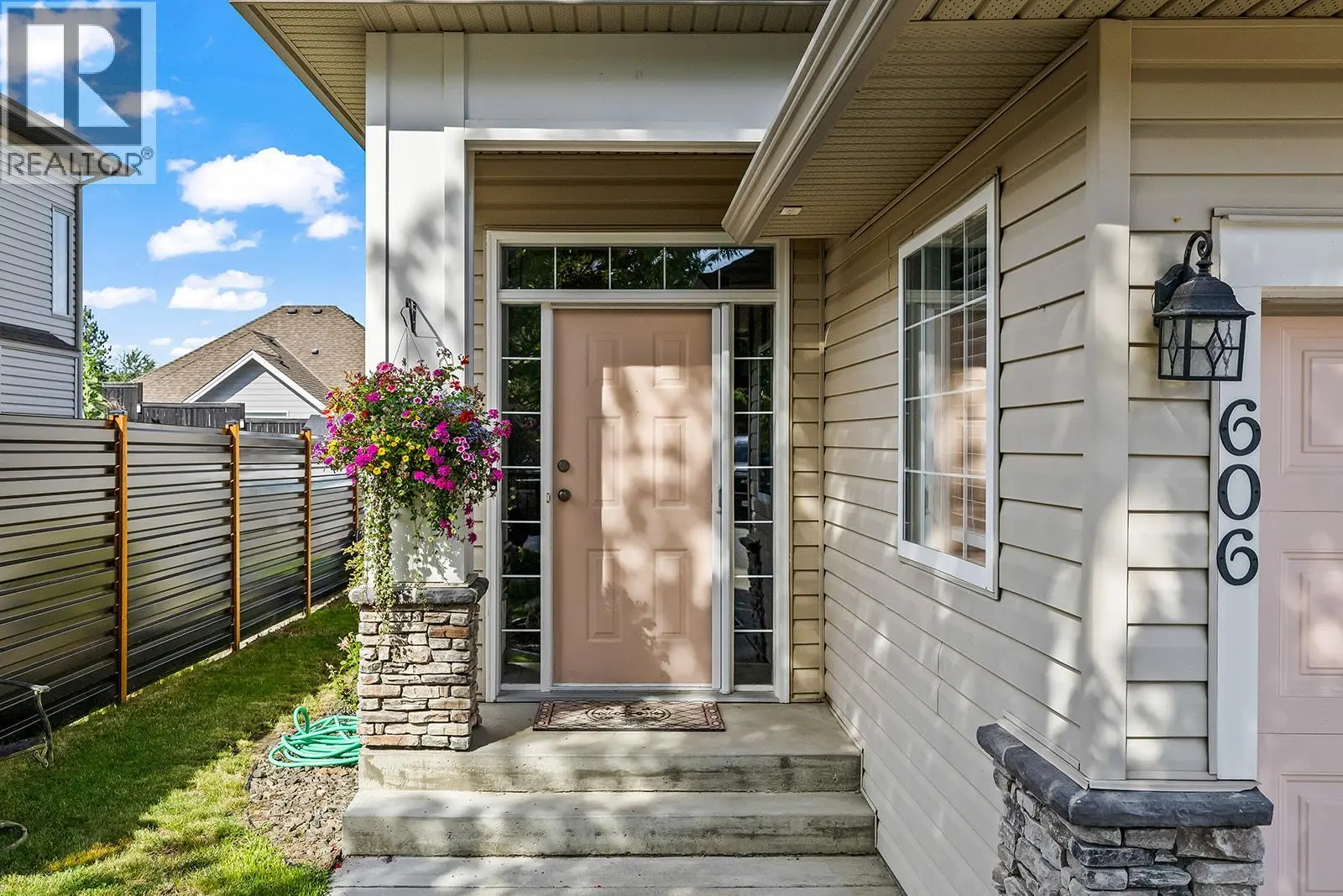 606 South Crest Drive. Kelowna, British Columbia