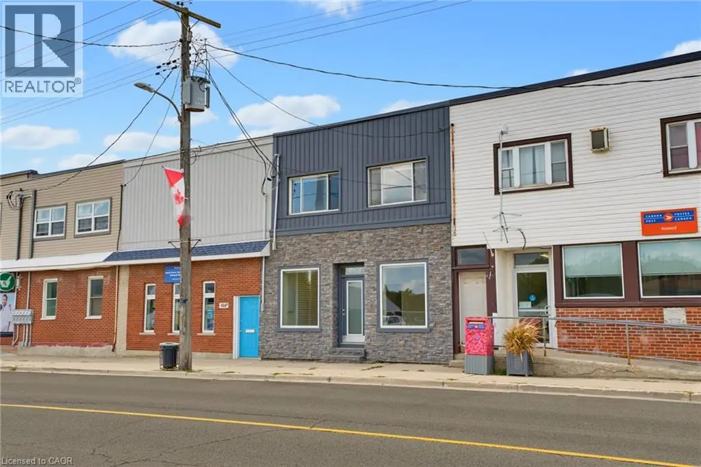 216b Main Street, Atwood