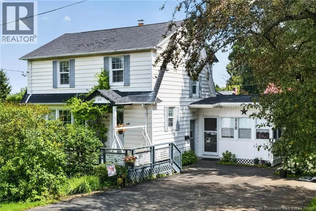 210 Blythwood Avenue, Riverview