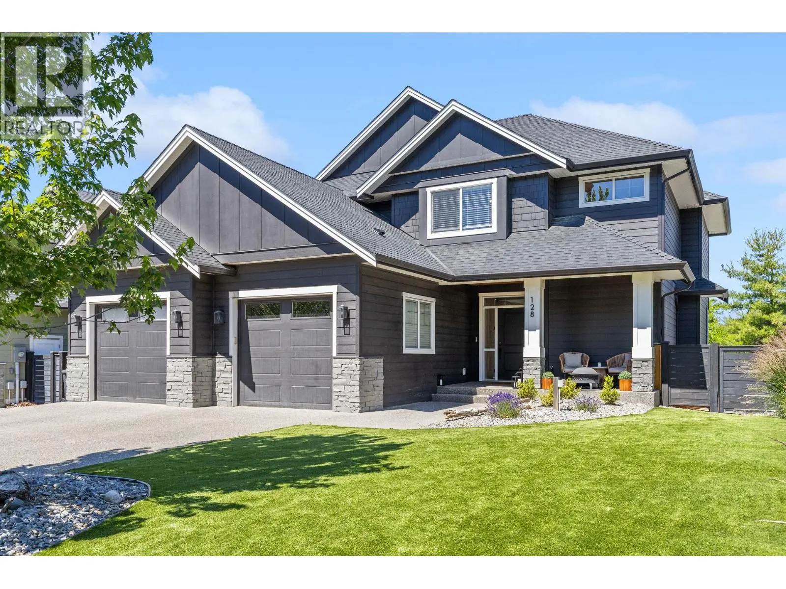 515 Wren Place Unit# 128. Kelowna, British Columbia