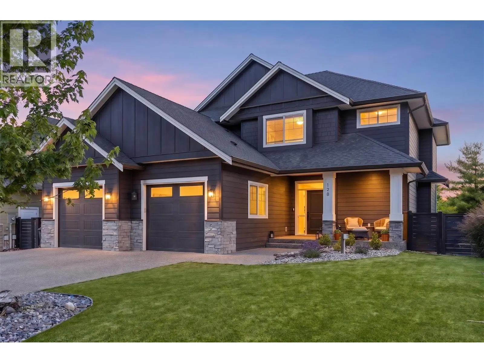515 Wren Place Unit# 128. Kelowna, British Columbia