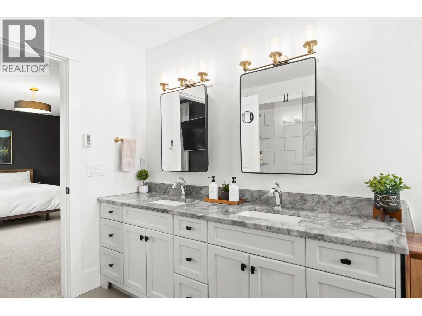 515 Wren Place Unit# 128. Kelowna, British Columbia