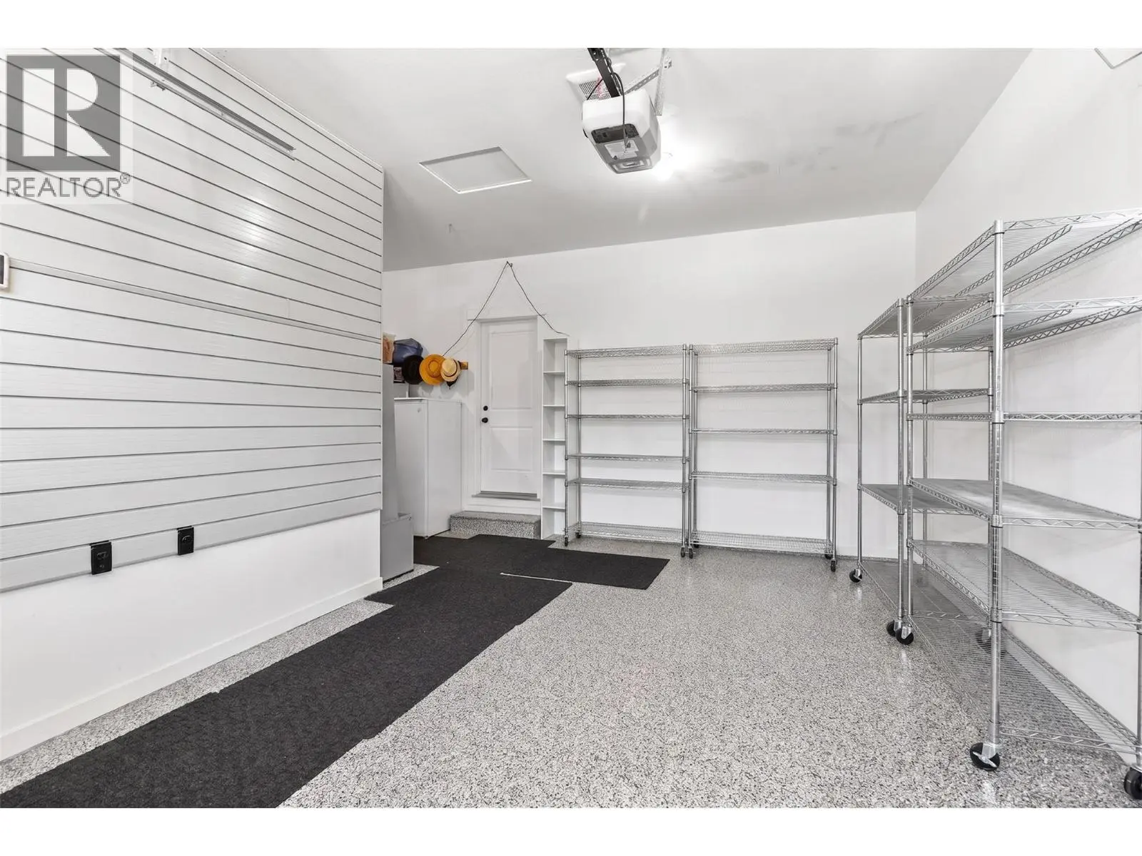 515 Wren Place Unit# 128. Kelowna, British Columbia