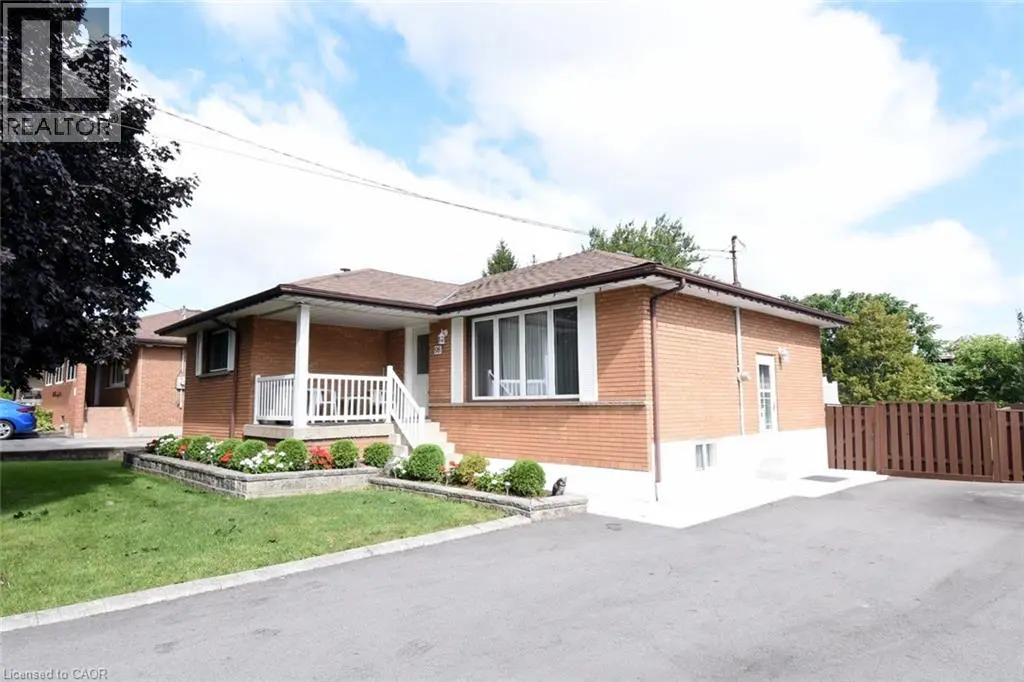 98 Kennedy Avenue, Hamilton