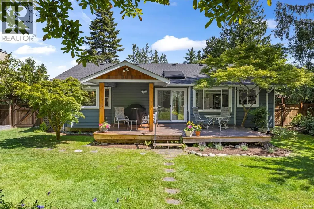 683 Gaetjen St, Parksville