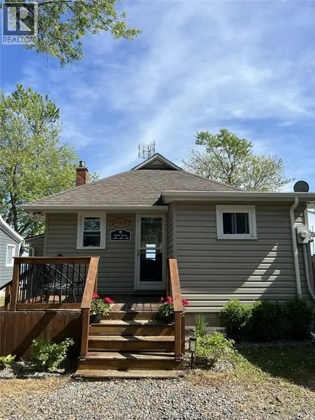 767 Cedar Island Lane, Kingsville