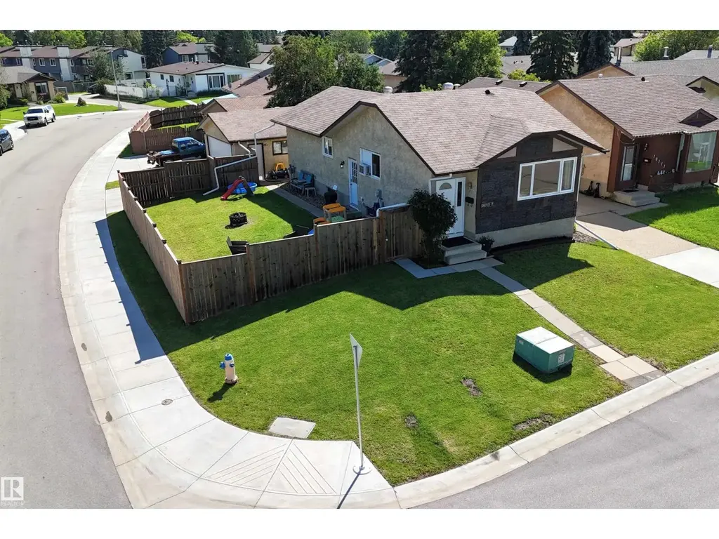 10107 171a Av Nw, Edmonton