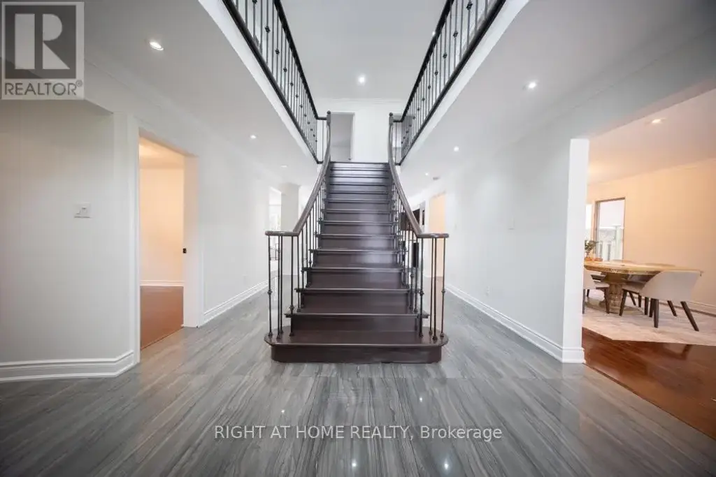 2088 Perran Drive, Mississauga (Sheridan)