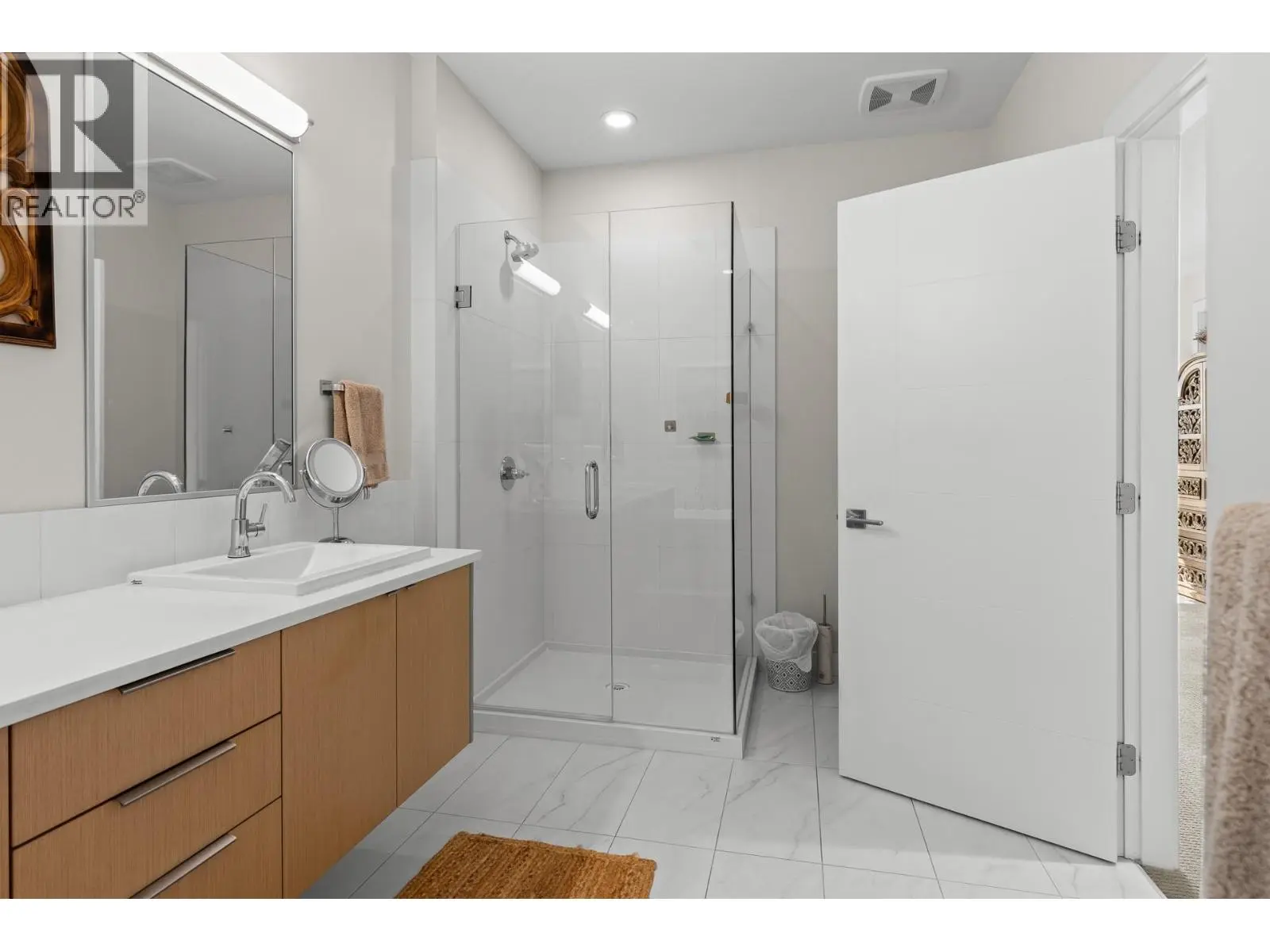 1349 Rocky Point Drive Unit# 8. Kelowna, British Columbia