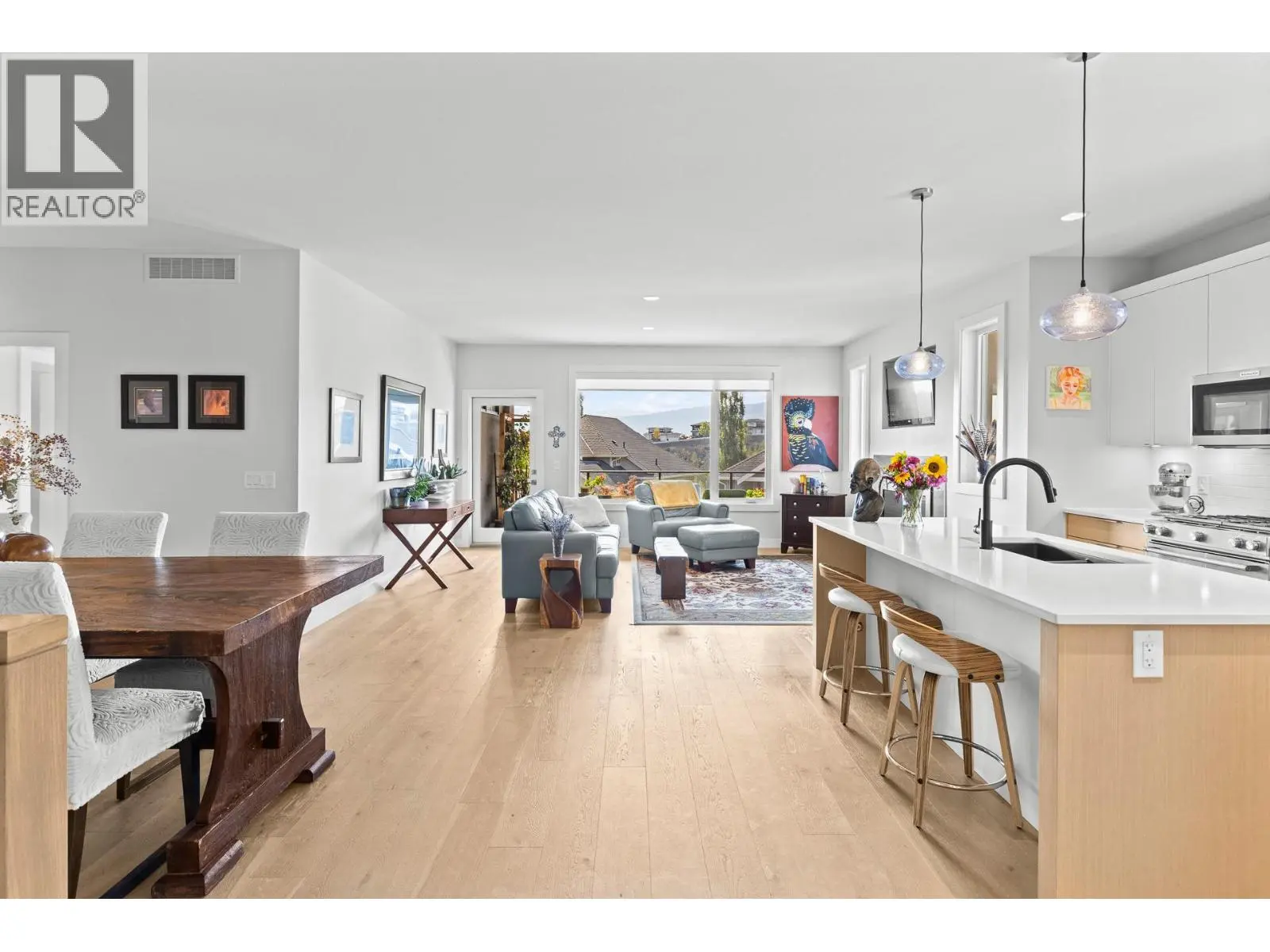 1349 Rocky Point Drive Unit# 8. Kelowna, British Columbia