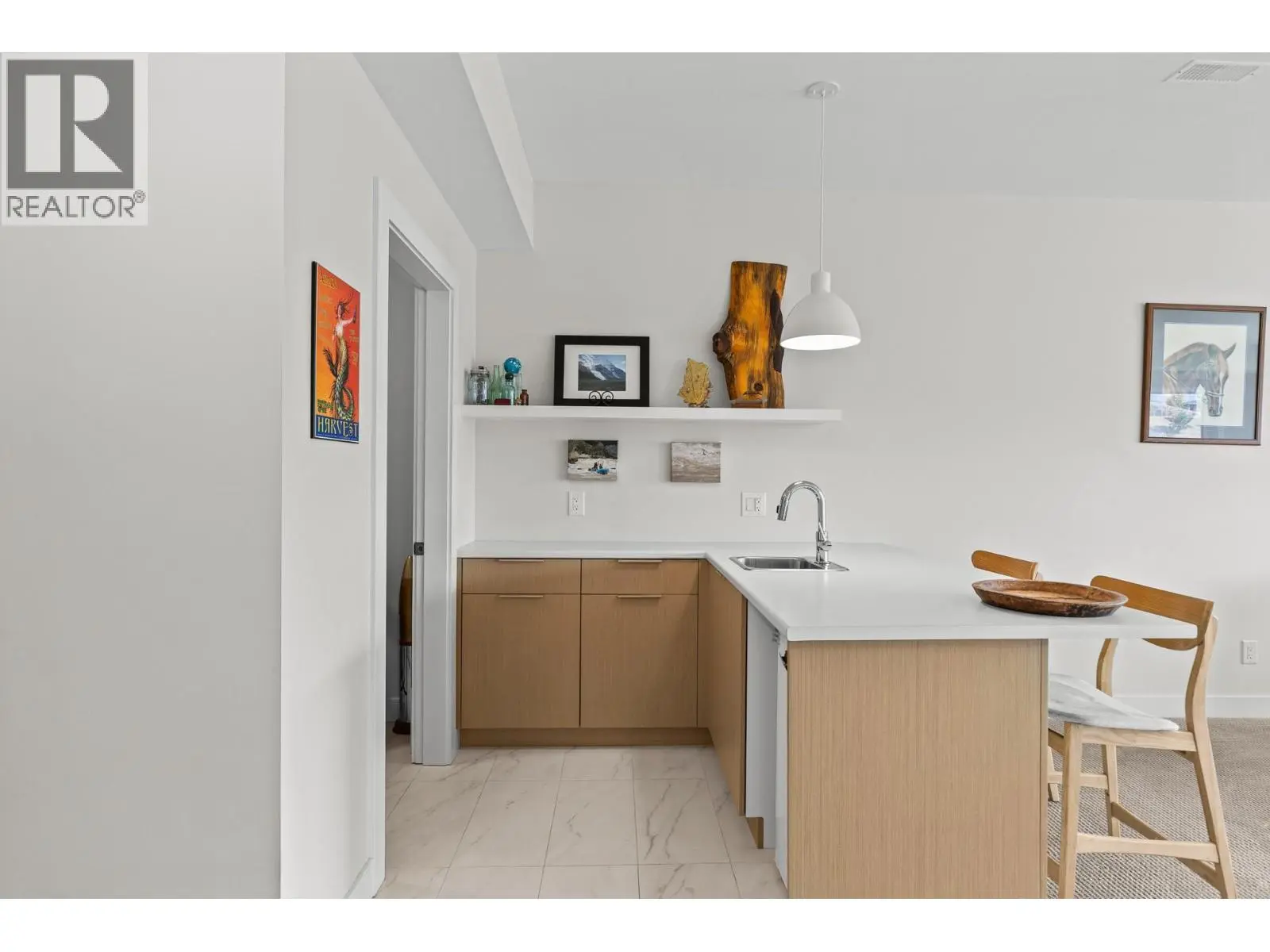 1349 Rocky Point Drive Unit# 8. Kelowna, British Columbia