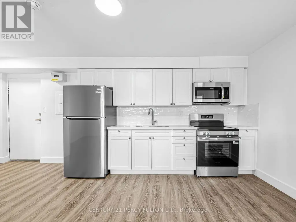 11 - 200 Garden Street, Whitby (Downtown Whitby)